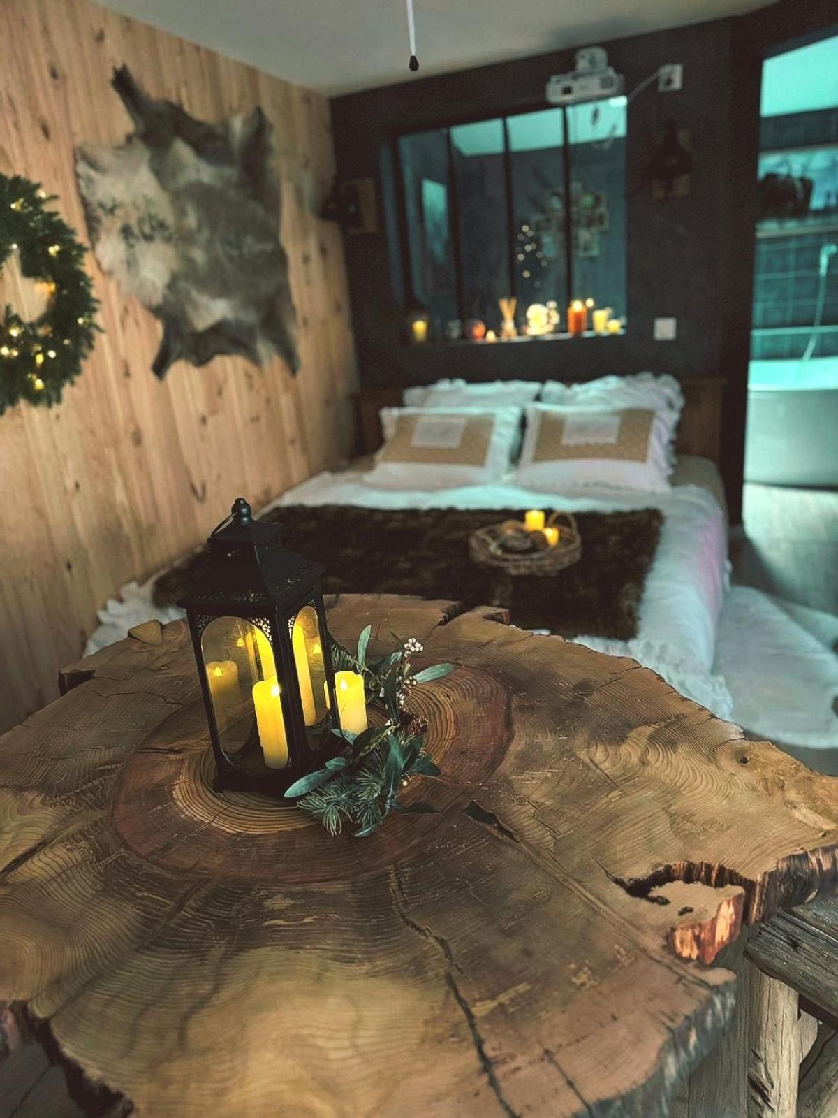 Apartment Le Chalet Romantique, Spa, Ecran Cinema, Lit King Size, Day Use, 10 Min Centre Amiens