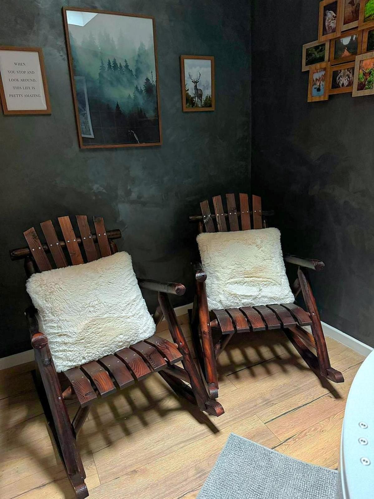 Le Chalet Romantique, Spa, Ecran Cinema, Lit King Size, Day Use, 10 Min Centre Apartment